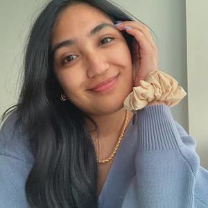 Meet your Posher, Aisha